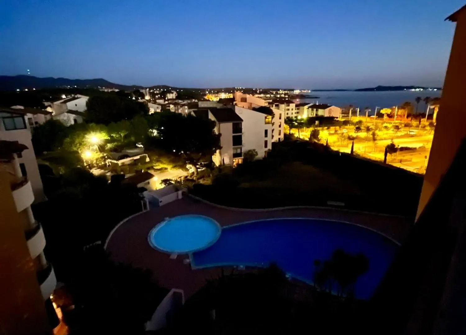 Vue 180 Degres Mer-Colline, Plages 100M, Piscine, Box , Domaine Coudouliere Six Four Les Plages Six-Fours-les-Plages