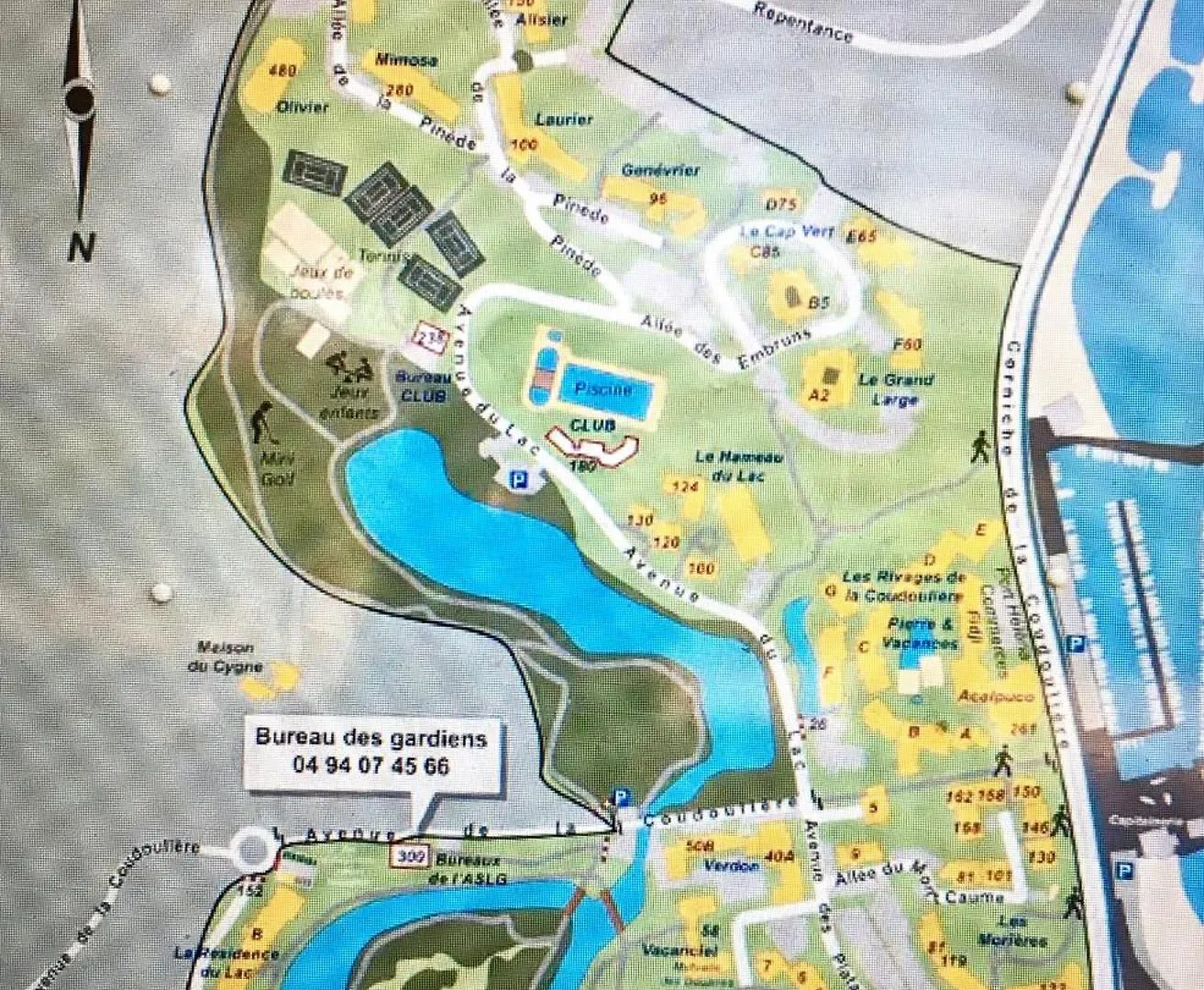 Vue 180 Degres Mer-Colline, Plages 100M, Piscine, Box , Domaine Coudouliere Six Four Les Plages Six-Fours-les-Plages Apartment