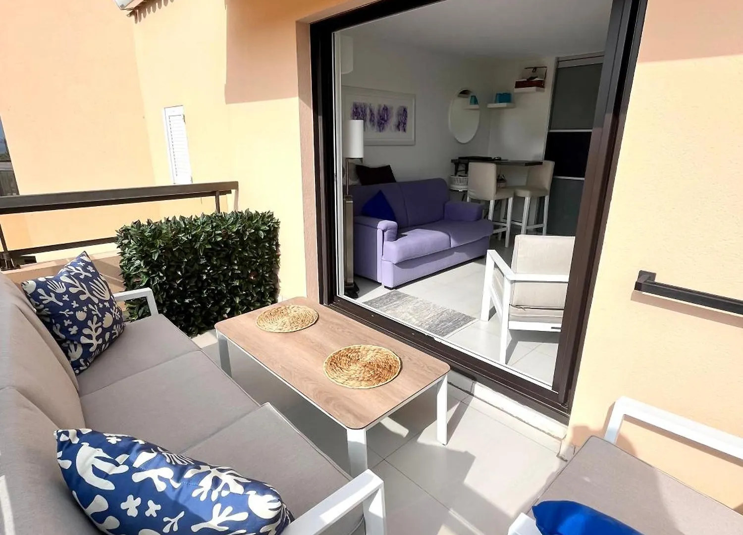 Vue 180 Degres Mer-Colline, Plages 100M, Piscine, Box , Domaine Coudouliere Six Four Les Plages Six-Fours-les-Plages 0*,  France