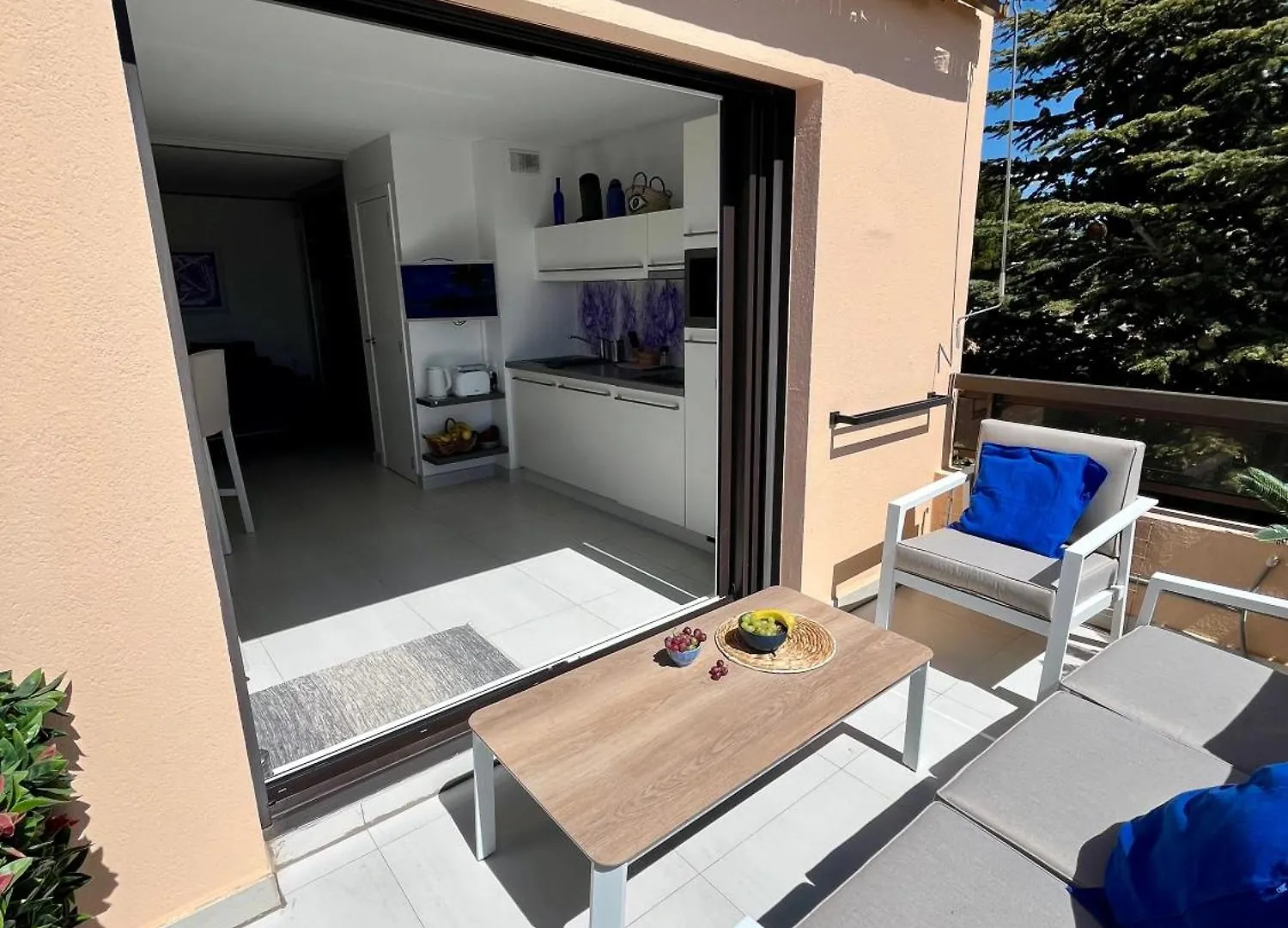 Vue 180 Degres Mer-Colline, Plages 100M, Piscine, Box , Domaine Coudouliere Six Four Les Plages Six-Fours-les-Plages