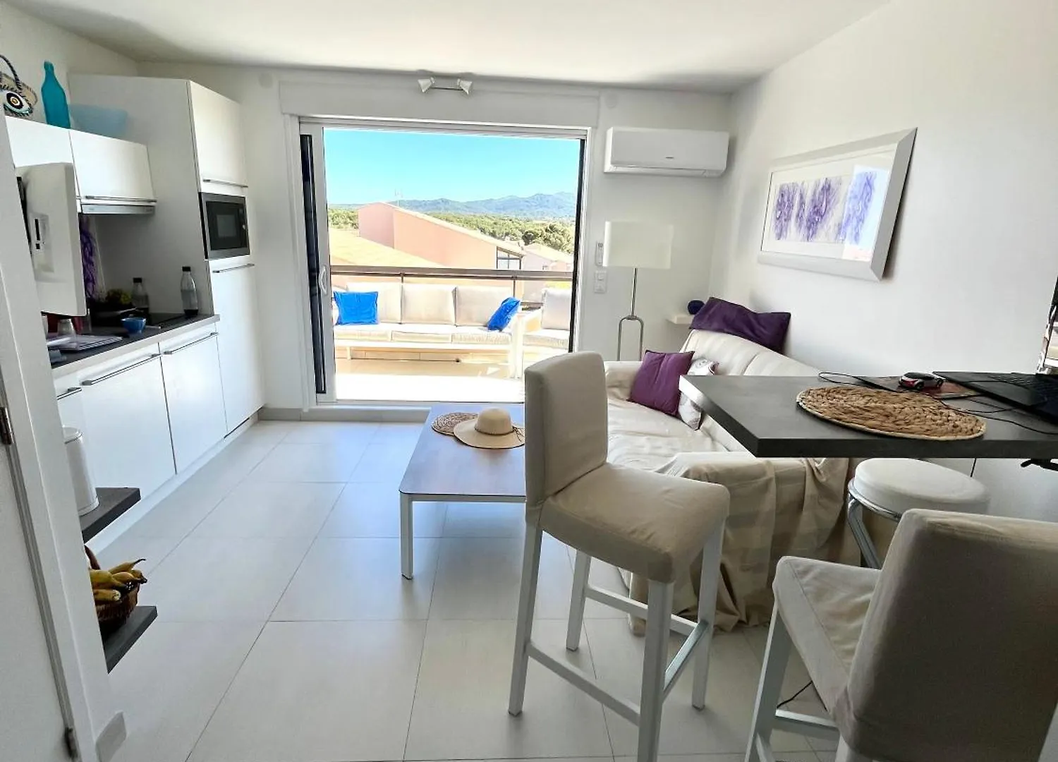 Apartment Vue 180 Degres Mer-Colline, Plages 100M, Piscine, Box , Domaine Coudouliere Six Four Les Plages Six-Fours-les-Plages
