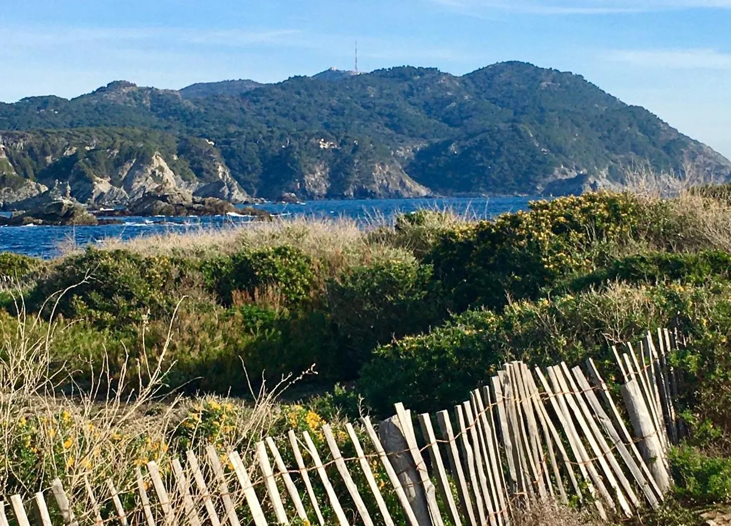 Vue 180 Degres Mer-Colline, Plages 100M, Piscine, Box , Domaine Coudouliere Six Four Les Plages Six-Fours-les-Plages France