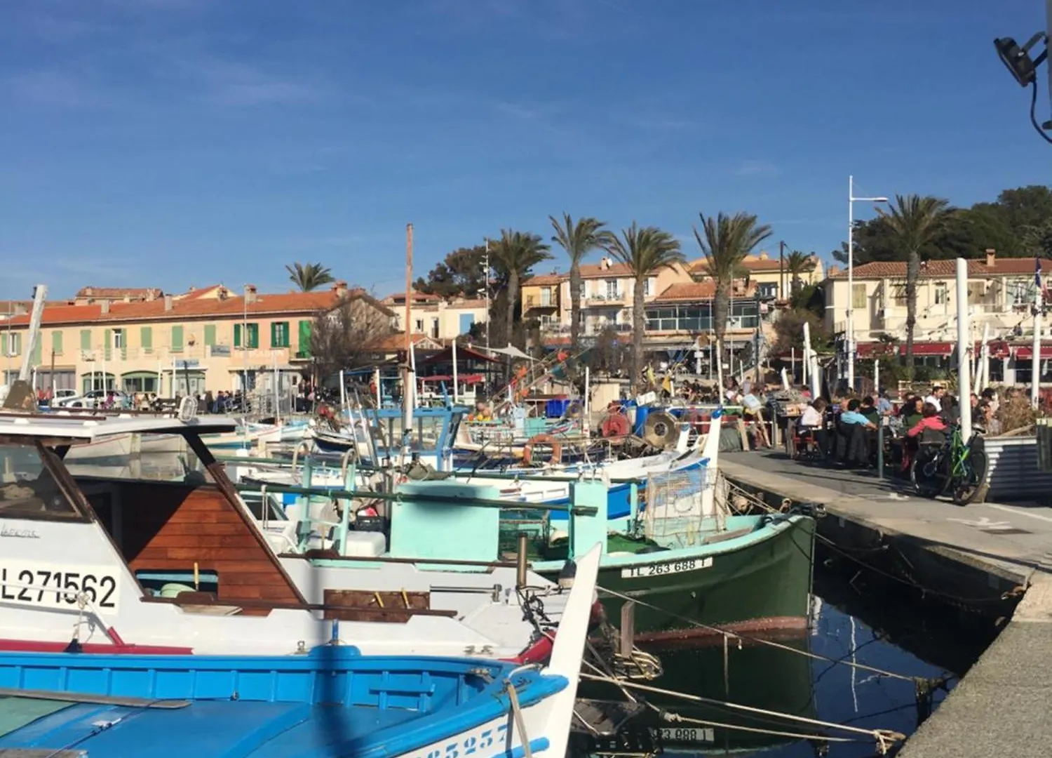 Vue 180 Degres Mer-Colline, Plages 100M, Piscine, Box , Domaine Coudouliere Six Four Les Plages Six-Fours-les-Plages 0*,  France